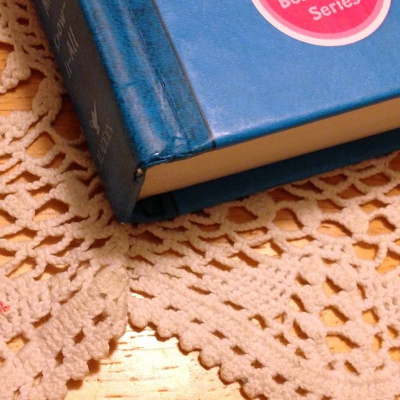 Dork Diaries, middle grades, Volume 5, Tales from not-so-smart Miss Know-it-all - Picture 8 of 8